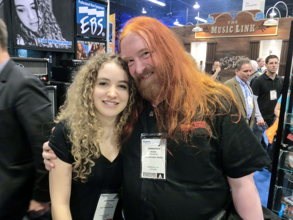 Treffen mit Tal Wilkenfeld auf der NAMM Show 2012